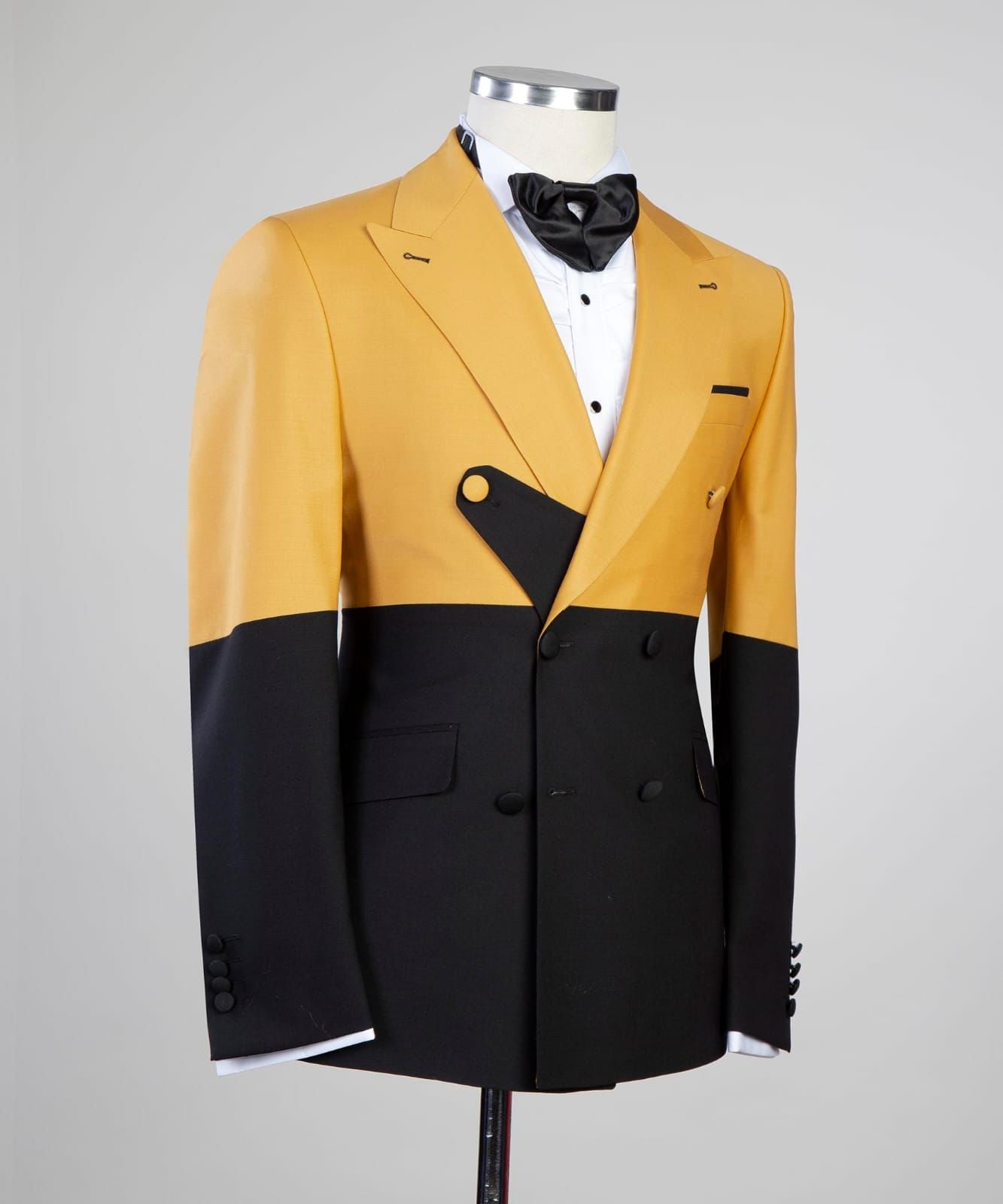 Alfred Yellow and Black Close Fitting Two-Piece Prom Suit