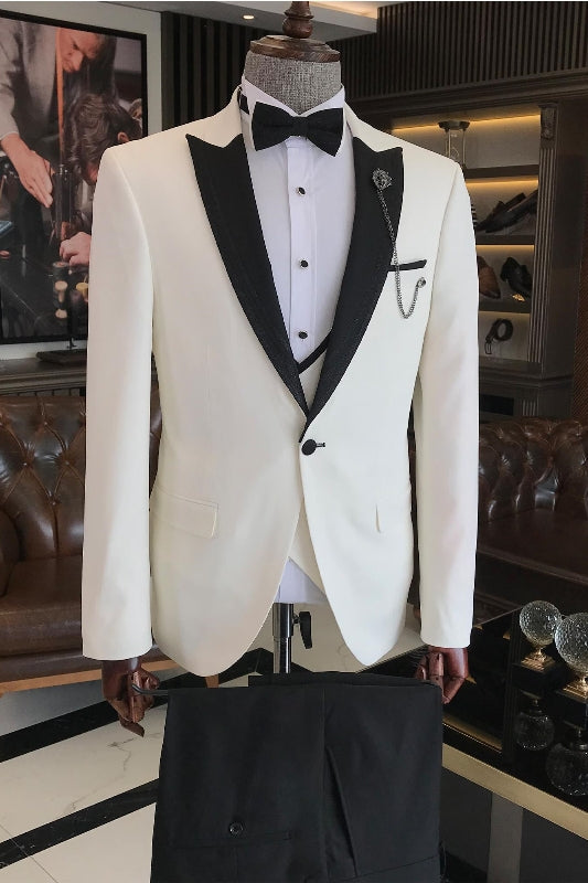 Andre Minimalist White Peaked Lapel Three-Piece Prom Attire For Men