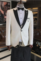 Andre Minimalist White Peaked Lapel Three-Piece Prom Attire For Men