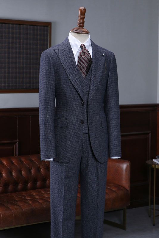 Aubrey Regular Blue Small Plaid Three Pieces Custom Men’s Business Suit