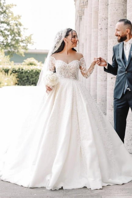 A-Line Sweetheart Long Sleeve Floor-Length Stain Wedding Dresses with Lace