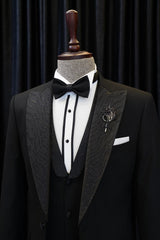 Barry Latest Design Elegant Black Three-Piece Peaked Lapel Wedding Suits