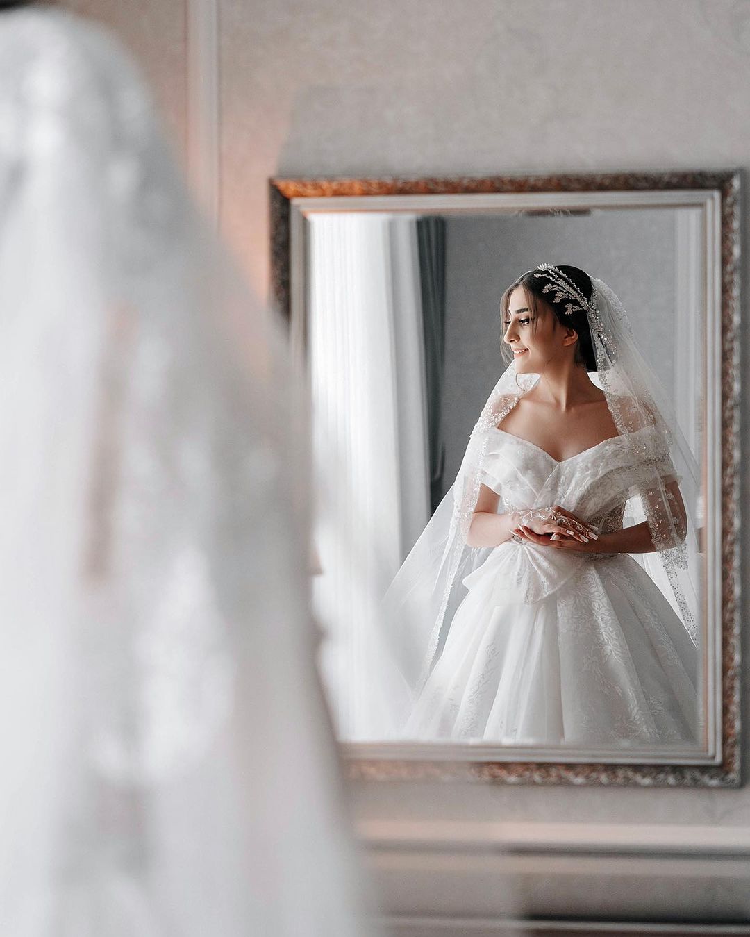 Beautiful Long White A-line Off-the-shoulder Sleeveless Wedding Dress With Lace