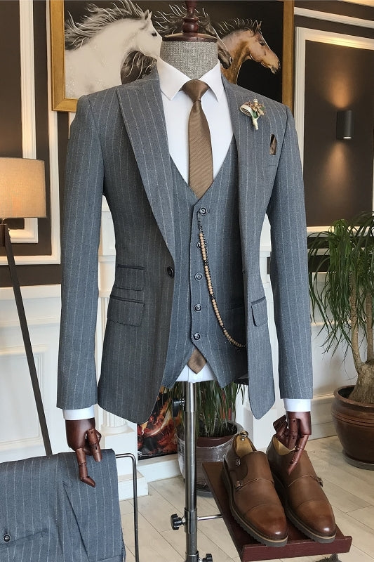 Berton Formal Gray Three-Piece Peaked Lapel Business Suit