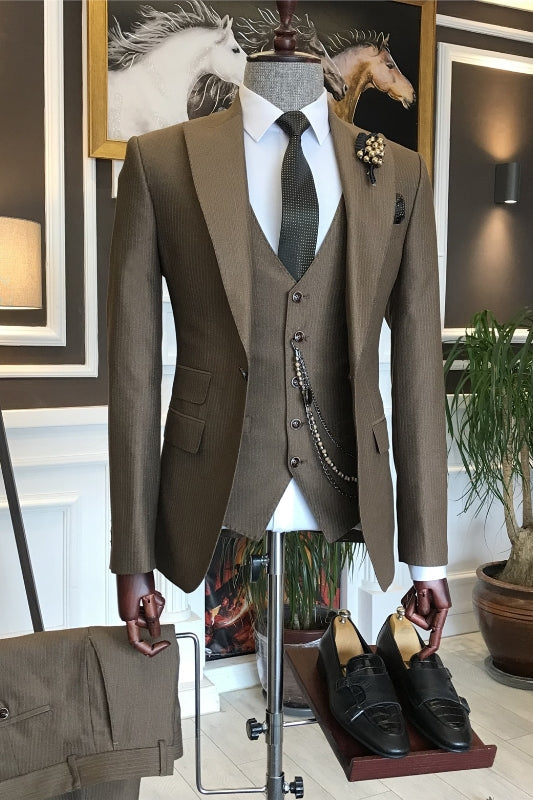 Bertrand Stylish Mocha Peak Lapel Three-Piece Business Suit