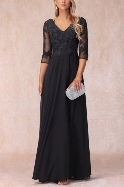 Black Long A-line V-neck Lace Chiffon Mother of The Bride Dresses with Sleeves