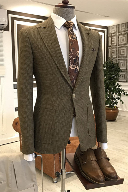 Blake Stylish Khaki Peaked Lapel Men's Business Suits