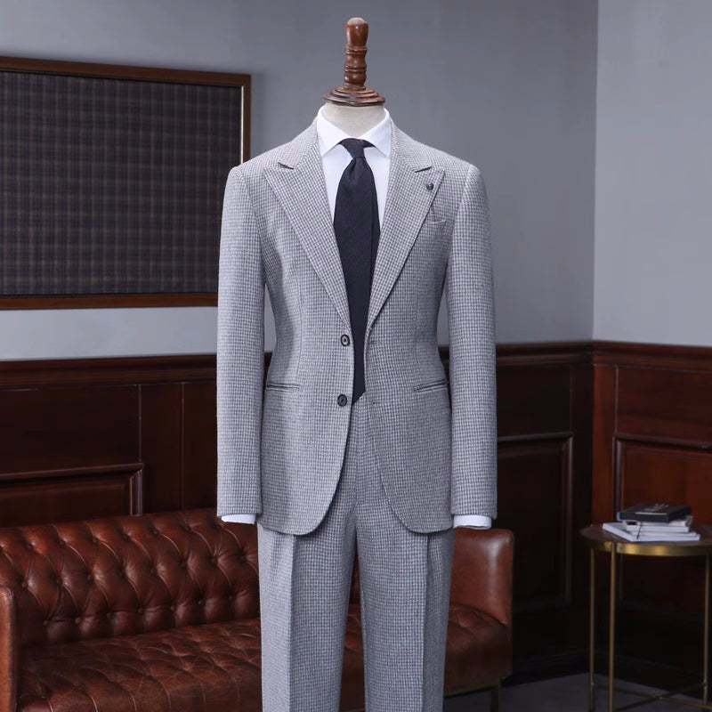 Campbell Fancy Gray Plaid Peaked Lapel Business Suit