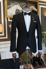 Carlton Elegant Black Sparkling Peaked Lapel Three-Piece Wedding Men’s Suits