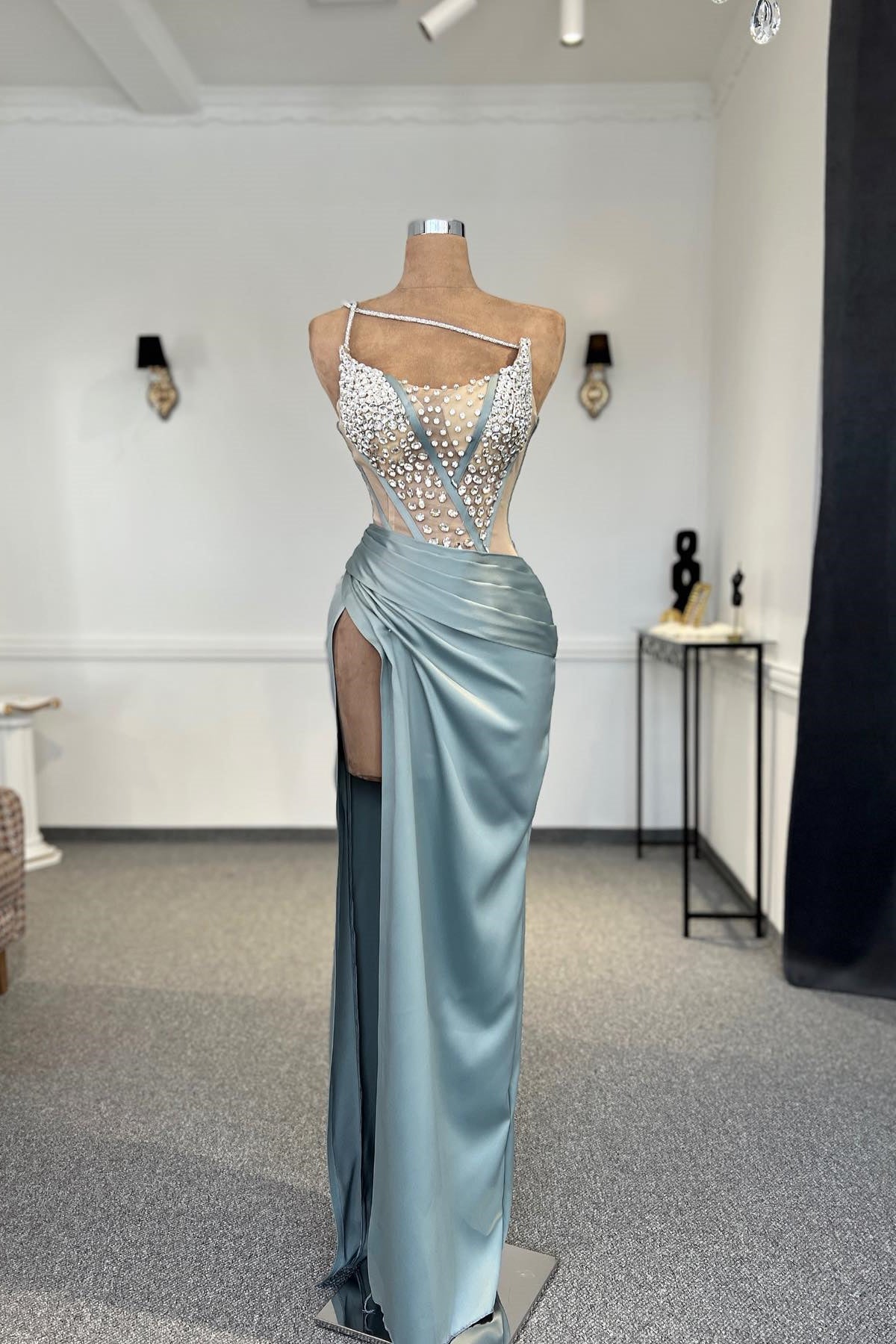 Charming Column One Shoulder Sleeveless Rhinestone Tulle Satin Split Front Prom Dress Beautiful Woman