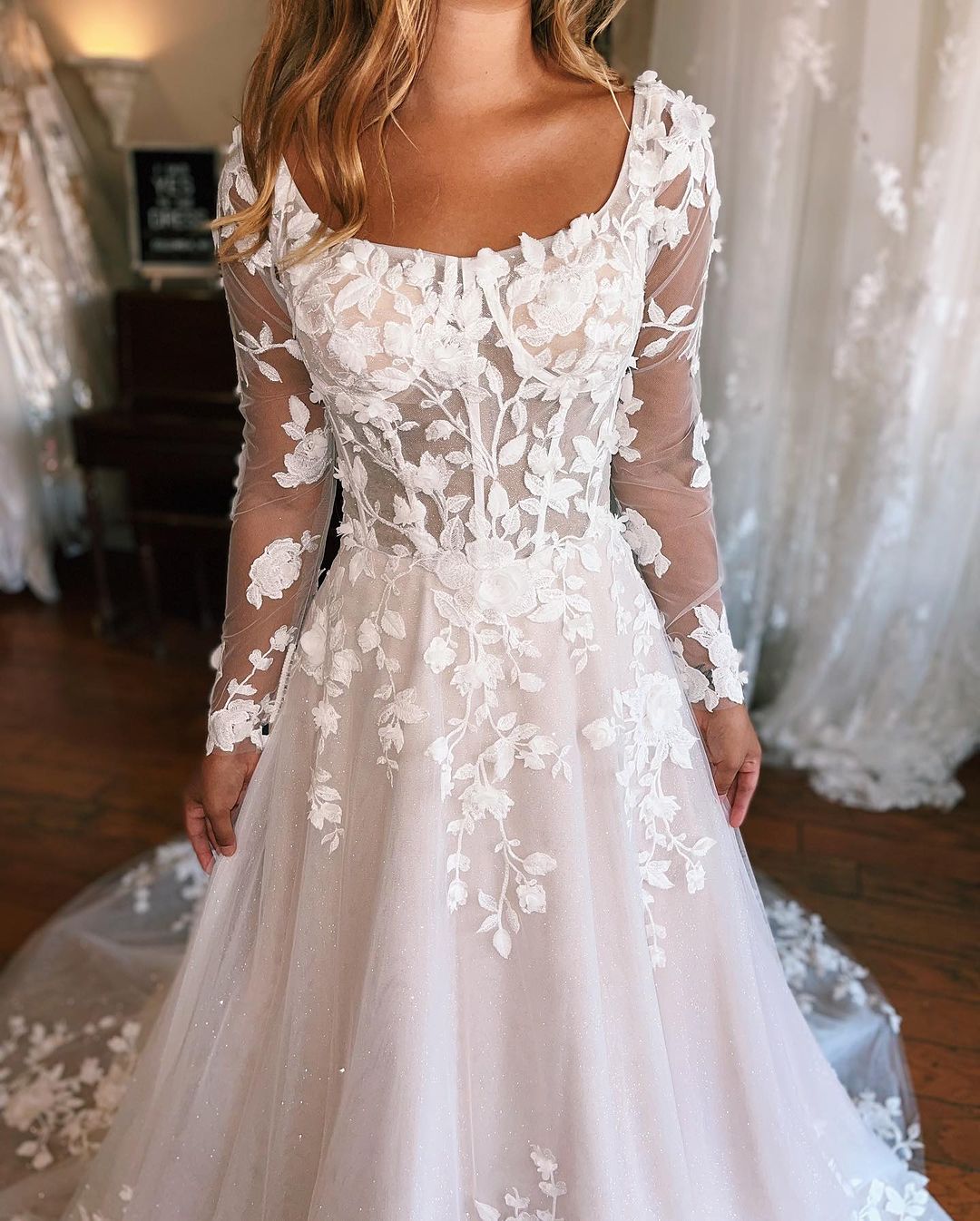 Charming Long A-line Appliques Long Sleeves Wedding Dress With Train