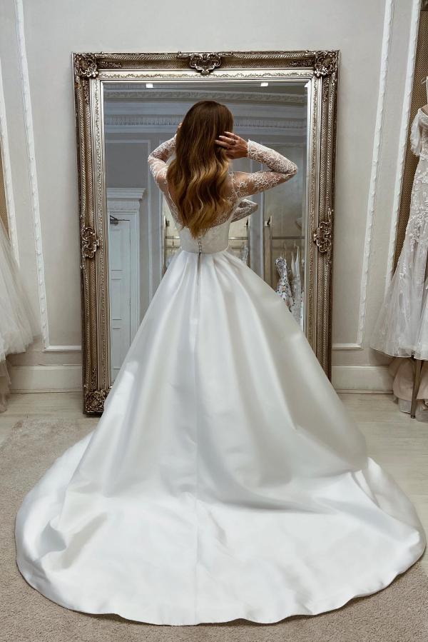 Charming Long A-line White Satin Split Wedding Dresses with Long Sleeves