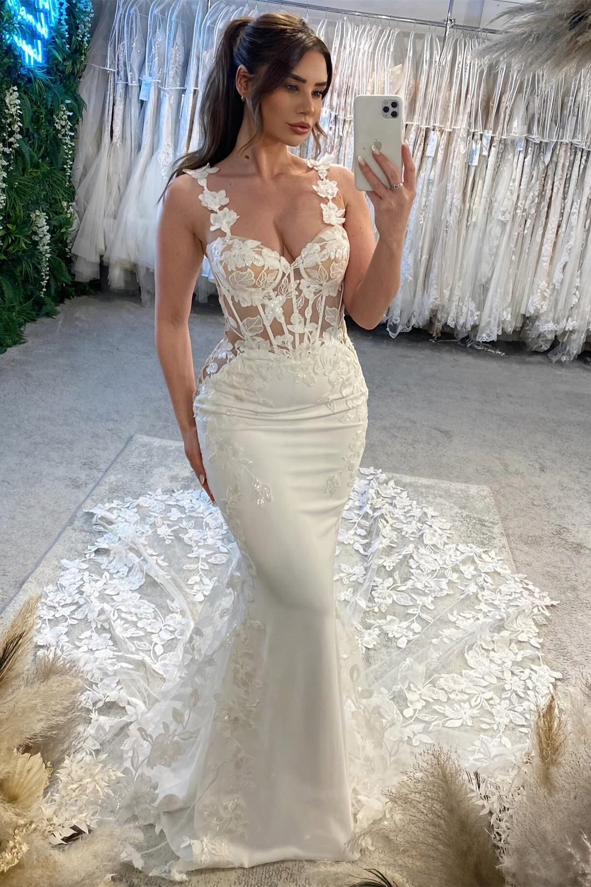 Charming Mermaid Off-the-shoulder Sleeveless Appliques Tulle Lace Train Wedding Dresses