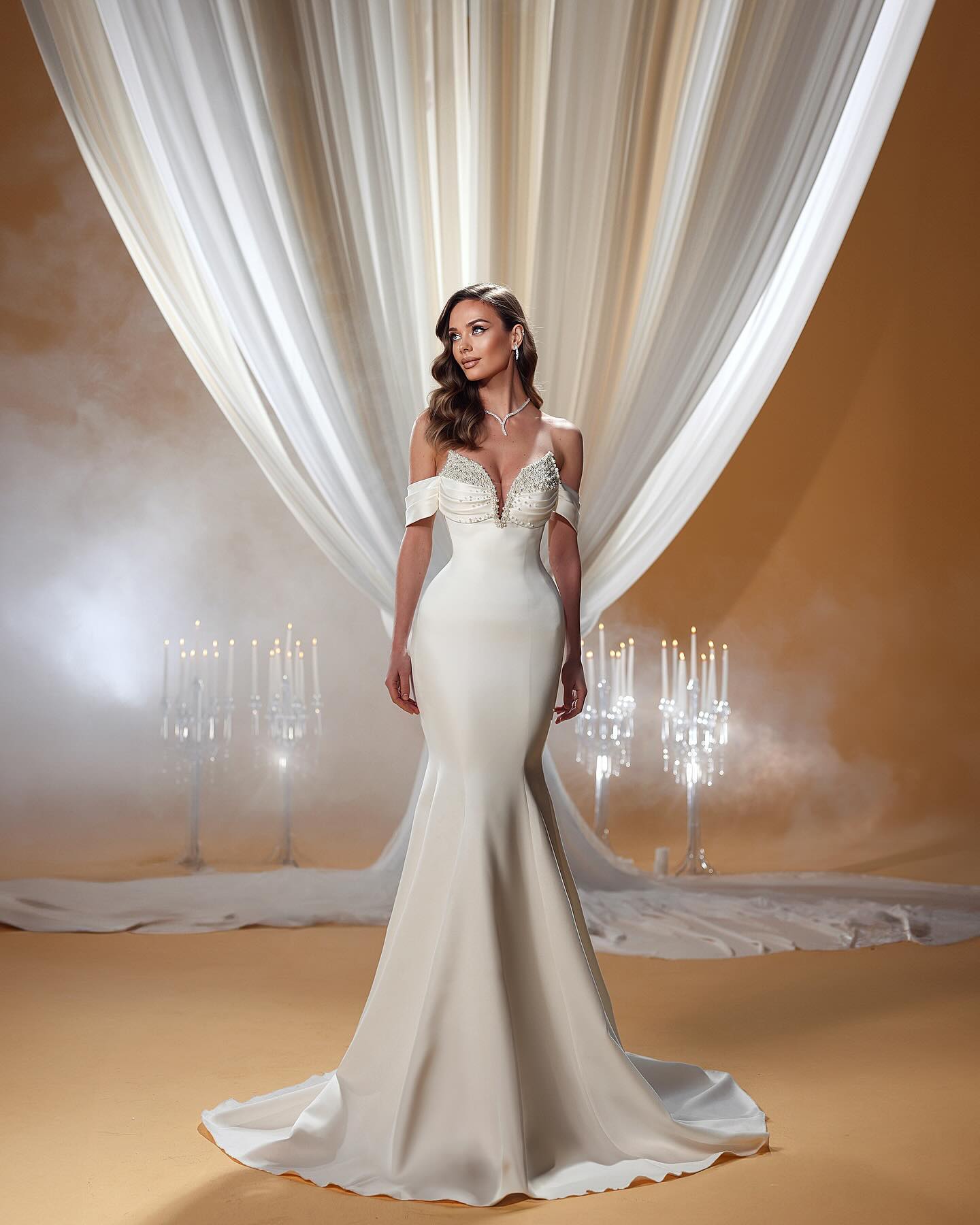 Charming Mermaid Off-the-shoulder Sleeveless Ruffles Satin Wedding Dresses