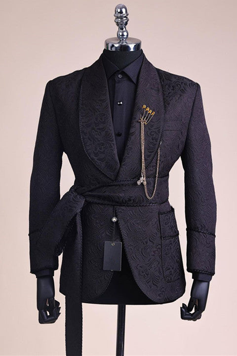 Chic Black Jacquard Shawl Lapel Best Fit Wedding Groom Suit with Belt