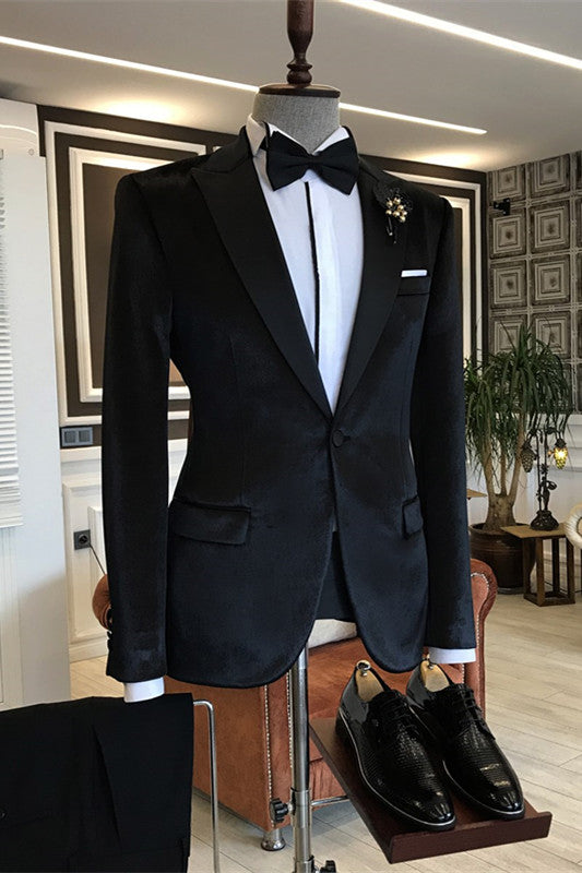 Colby Stylish Black Peaked Lapel Velvet Prom Suit For Men