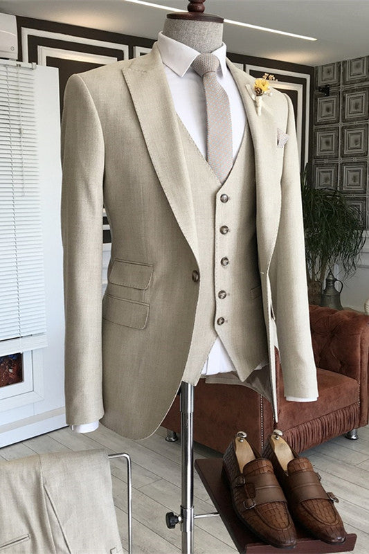 Donald Fancy Ivory White Three-Piece Peaked Lapel Prom Suit