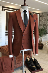 Ethan Rufous Peaked Lapel Three-Piece Stylish Prom Suit For Men