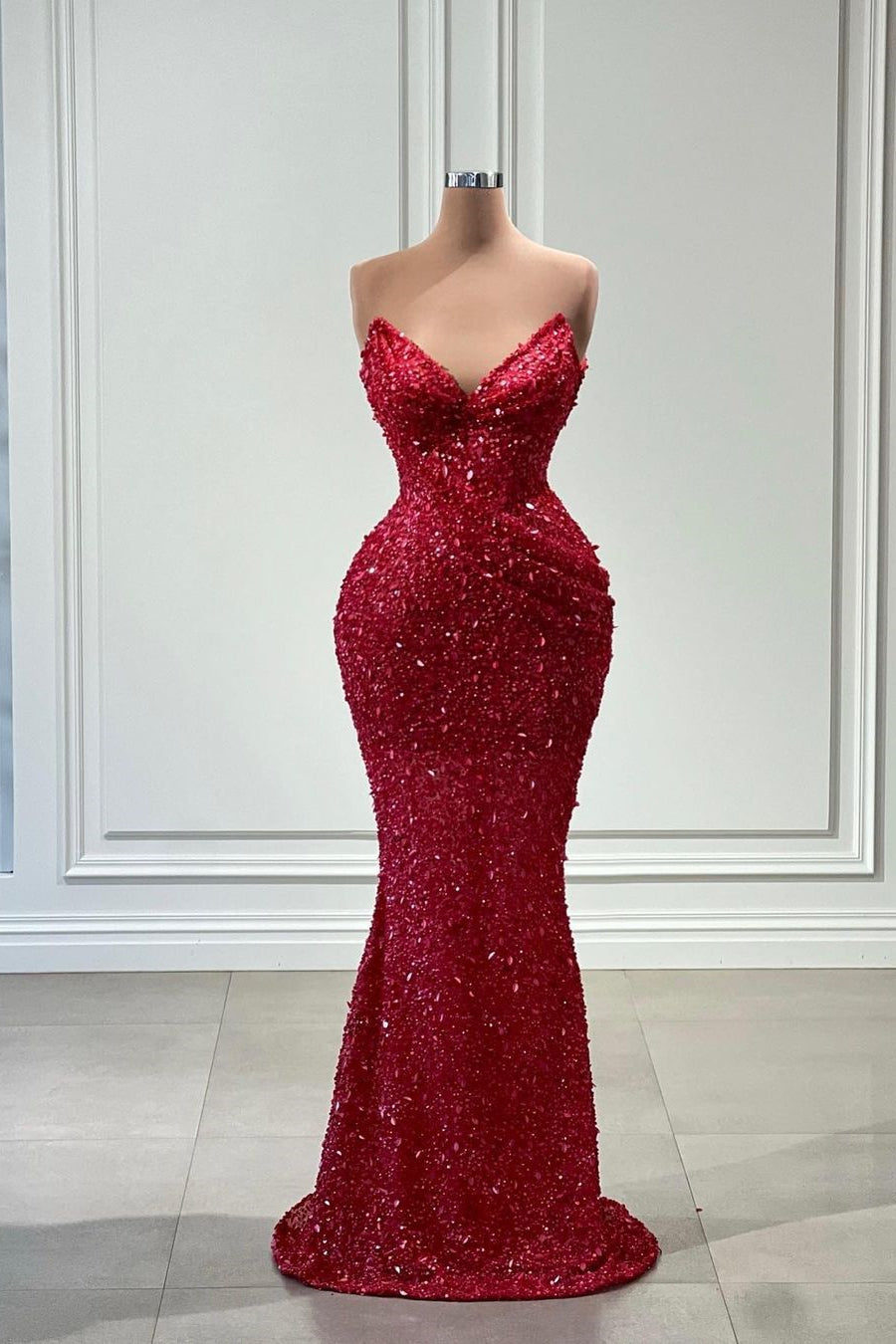 Fabulous Long Red V-neck Sequined Sleeveless Mermaid Prom Dress