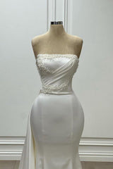 Fabulous Long White Mermaid Sleeveless Strapless Wedding Dress With Pearls