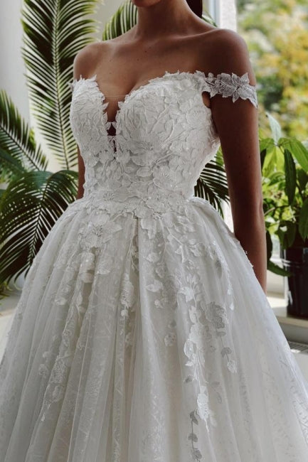 Floor-Length A-Line Sweetheart Off-The-Shoulder Tulle Appliques Wedding Dresses with Lace