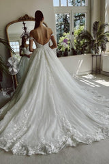 Floor-Length A-Line Sweetheart Off-The-Shoulder Tulle Appliques Wedding Dresses with Lace