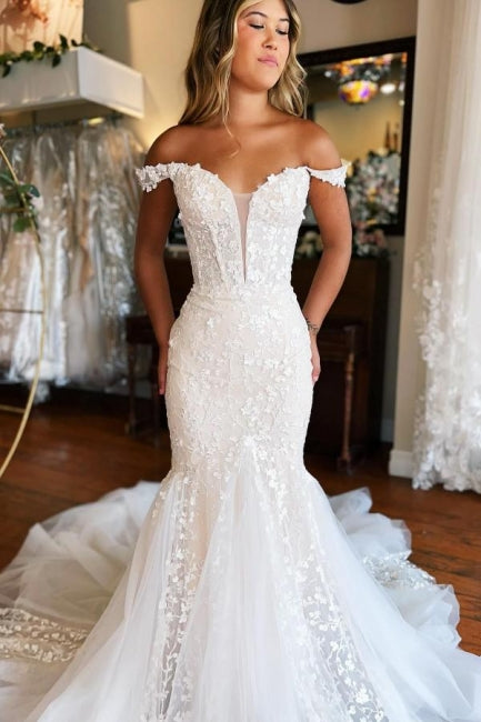 Glamorous Long Mermaid Off-the-shoulder Lace Sleeveless Wedding Dress with Train