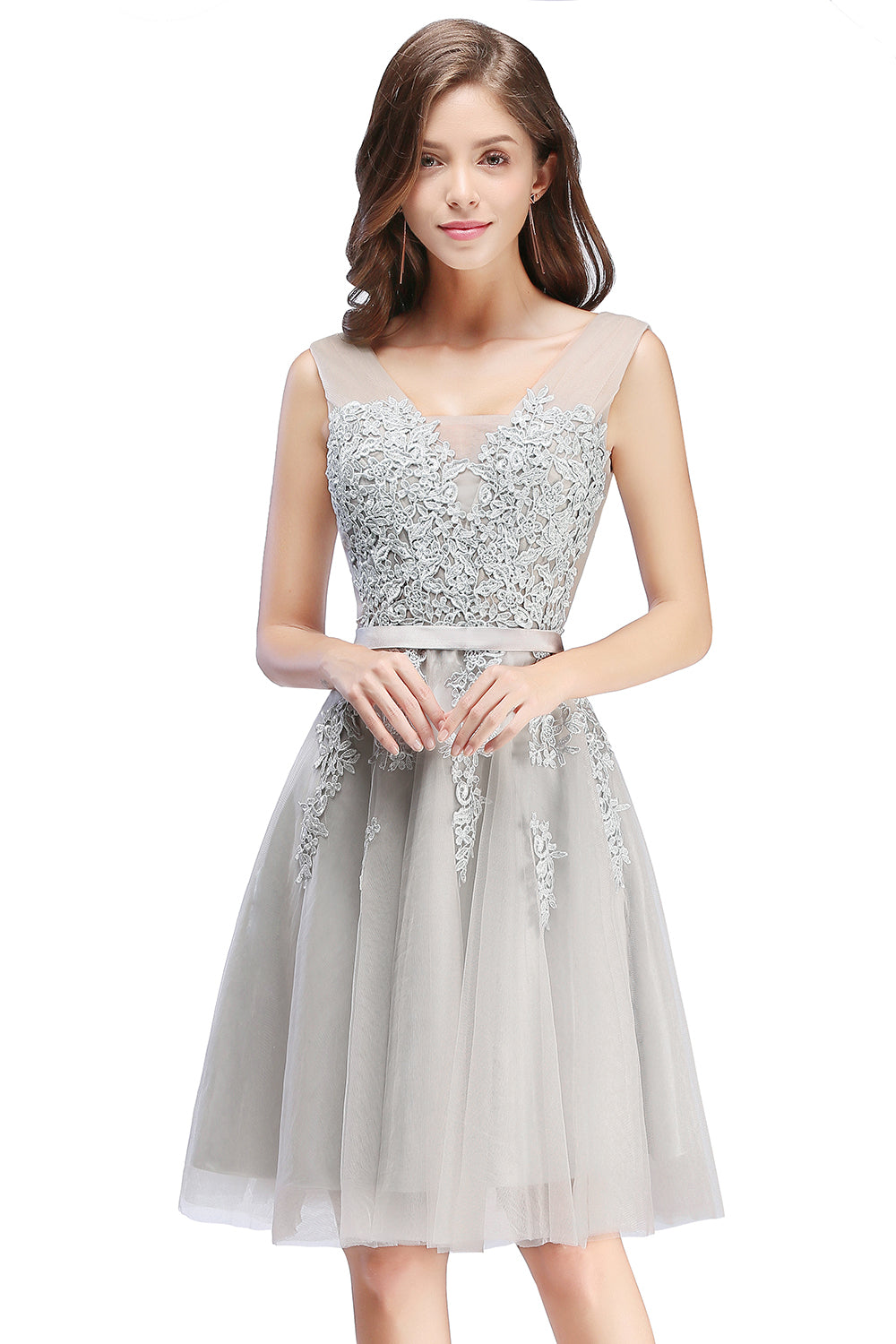 Glamorous Sleeveless Appliques Tulle Lace V-Neck Knee Length Dress