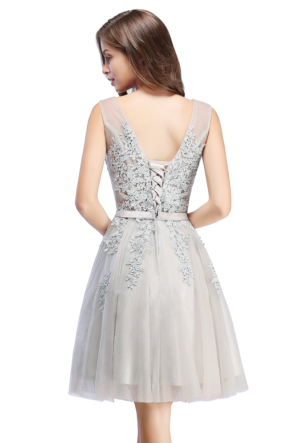 Glamorous Sleeveless Appliques Tulle Lace V-Neck Knee Length Dress