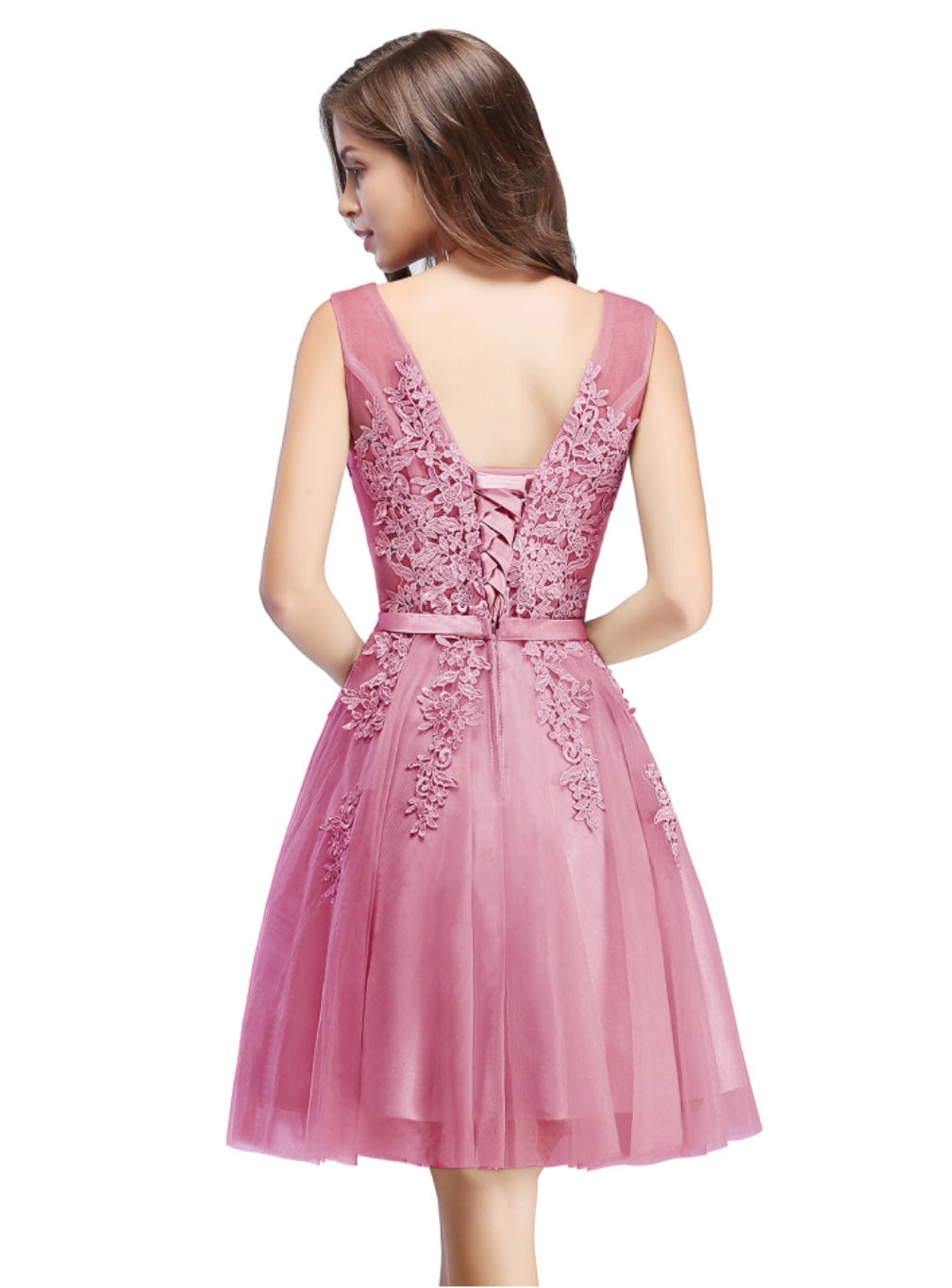 Glamorous Sleeveless Appliques Tulle Lace V-Neck Knee Length Dress