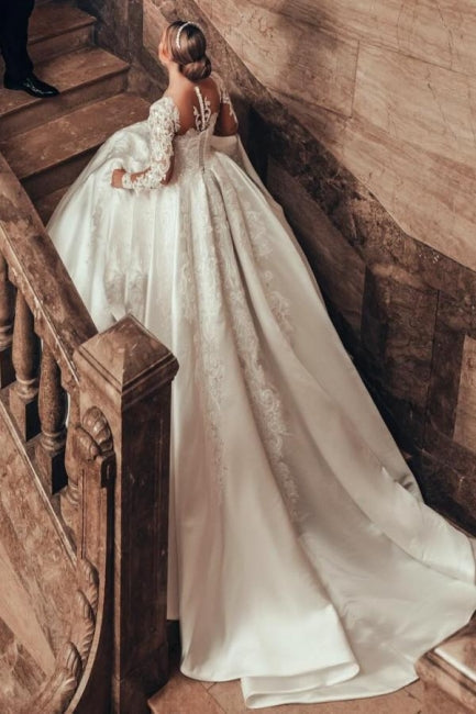 Gorgeous Princess A-line Satin Lace Wedding Dresses With Long Sleeves