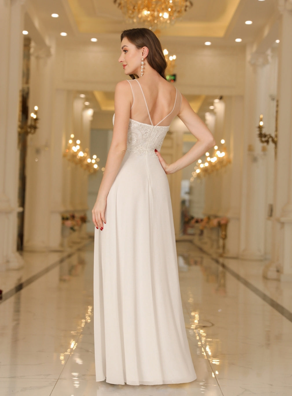 Gorgeous Scoop Neck Sleeveless Chiffon Floor Length Dress with Lace Appliques