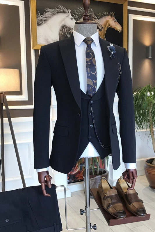 Grant Bespoke Navy Blue Three-Piece Peaked Lapel Business Attire