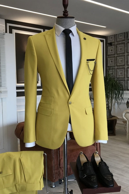 Hayes Trendy Yellow Peaked Lapel Two-Piece Prom Suit