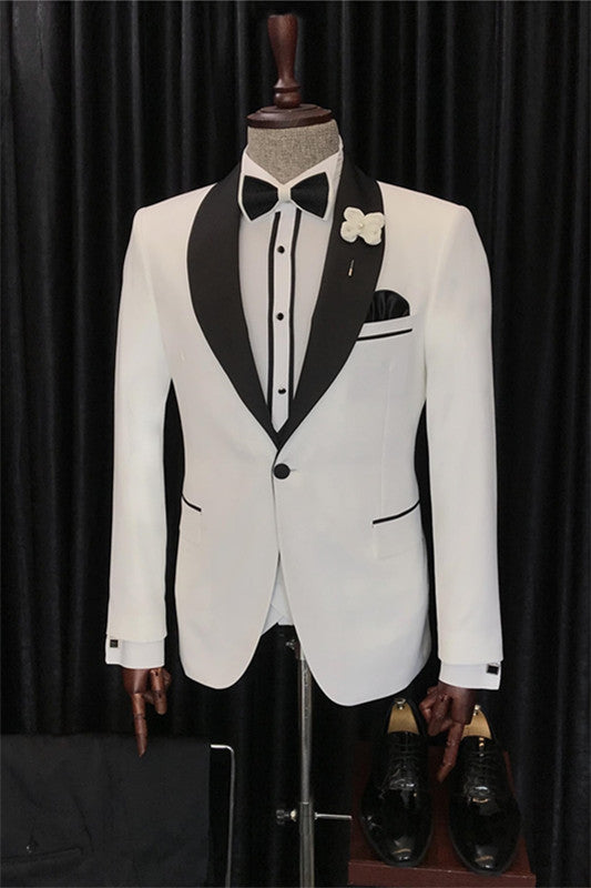 Jone Chic White Three-Piece Slim Fit Groom's Wedding Ensemble