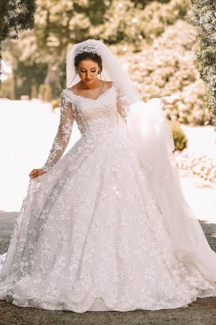 Long sleeves Lace round neck Ball gown Wedding Dress