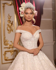 Luxurious A-line Long Off-the-shoulder Appliques Beading Wedding Dress With Train