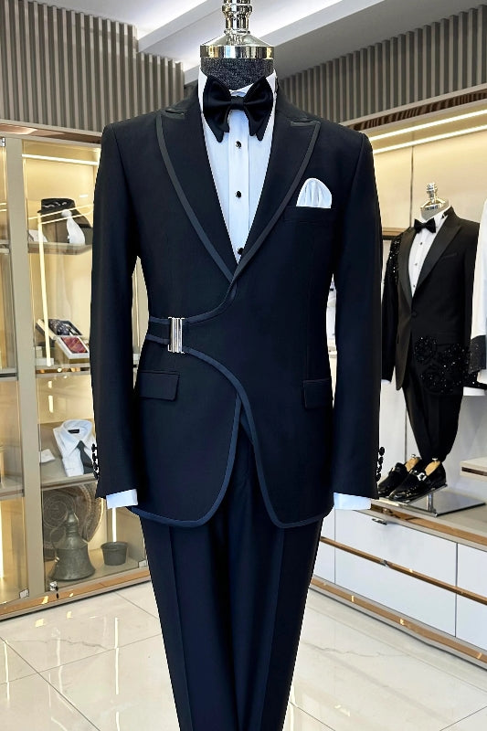 Rex Elegant Black Peaked Lapel Wedding Suit for Men