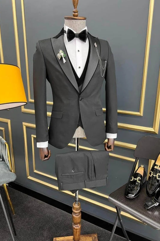 Robin Subtle Gray Peak Lapel Three Piece Classic Business Suit