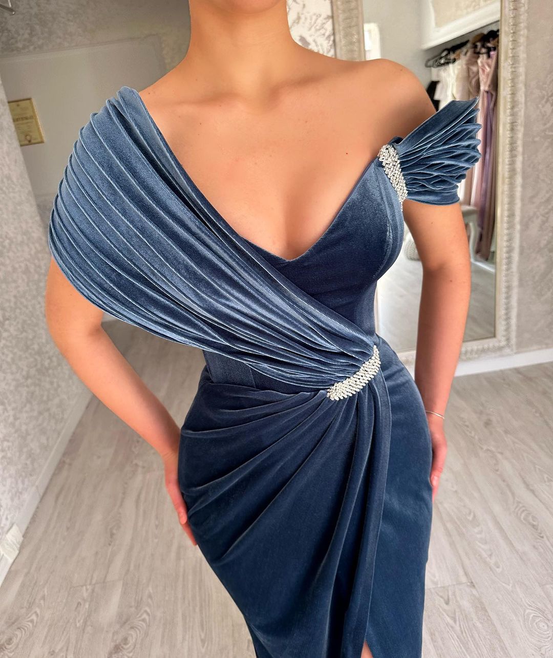 Ruffles Split Front One Shoulder Elegant Prom Dress with Beadings