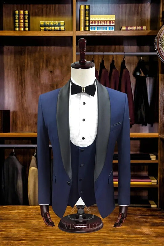 Sandy Navy Blue Three-Piece New Arrival Wedding Suit With Black Shawl Collar