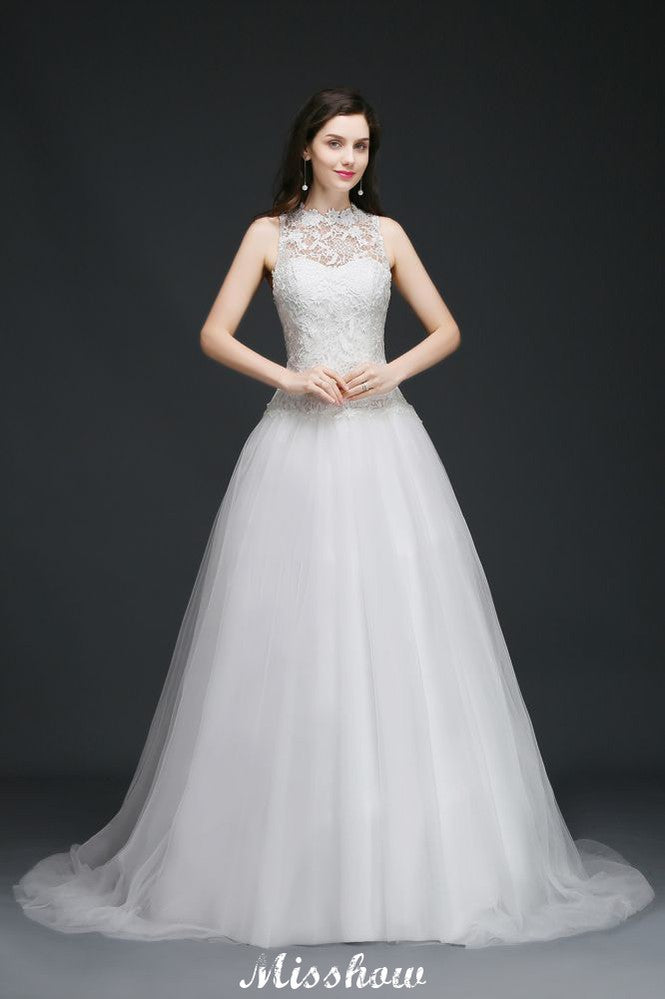 This elegant High Neck Tulle wedding dress with Lace could be custom made in plus size for curvy women. Plus size Sleeveless A-line bridal gowns are classic yet cheap.