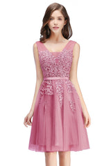 MISSHOW offers gorgeous Ivory,Pearl Pink,Dusty Rose,Burgundy,Lilac,Dark Navy,Black,Silver,Mint Green V-neck party dresses with delicately handmade Appliques in size 0-26W. Shop Knee-length prom dresses at affordable prices.