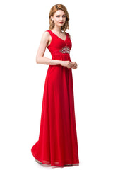 A plus size Red bridesmaid dress made of 100D Chiffon are trendy for  . Shop MISSHOW with elaborately designed Crystal,Ruffles gowns for your bridesmaids.