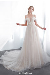 MISSHOW offers NANCY, A-line Sleeveless Floor Length Lace Ivory Wedding Dress at a good price from Ivory,Tulle to A-line Floor-length them. Stunning yet affordable Sleeveless .