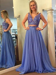 A-Line/Elegant Sleeveless V-neck Chiffon Beading Floor-Length Two Piece Prom Dresses