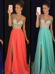 A-Line/Elegant V-neck Sleeveless Beading Floor-Length Chiffon Prom Dresses