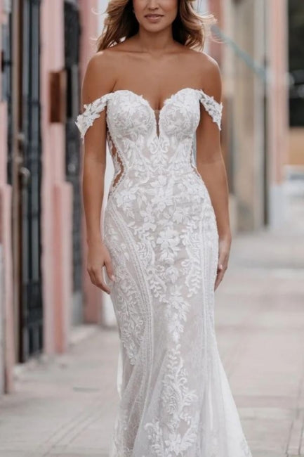 Amazing Column Lace Sweetheart Sleeveless White Wedding Dress With Appliques