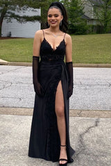 Amazing Long Black V-neck Spaghetti Straps Lace Sleeveless Prom Dress With Slit-misshow.com