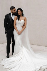 Amazing Mermaid Lace Spaghetti Straps Sleeveless White Long Wedding Dress With Appliques